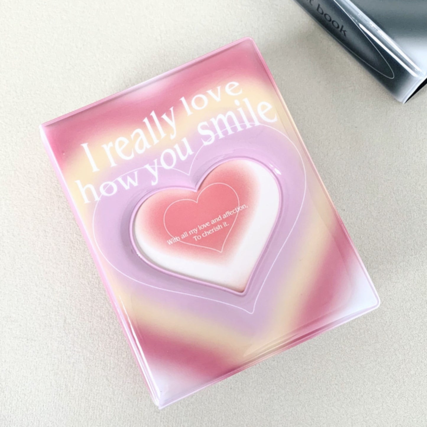 1 pocket heart shaped binder🟣